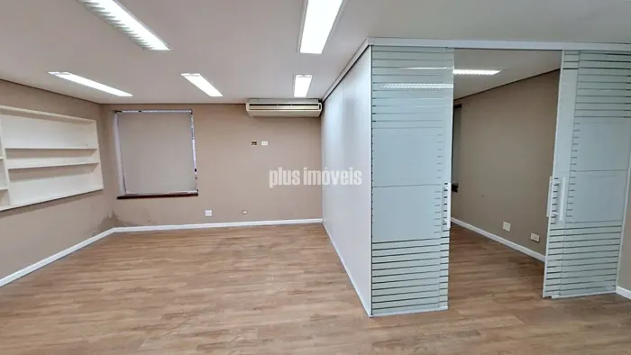 PRÓXIMO AO COLÉGIO PORTO SEGURO E PARQUE MARX 60,0,0M², 2 SALAS COPA, WC, E 2 VAGAS.