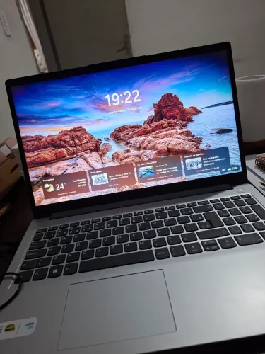 Vendo Notbook Lenovo intel core i5