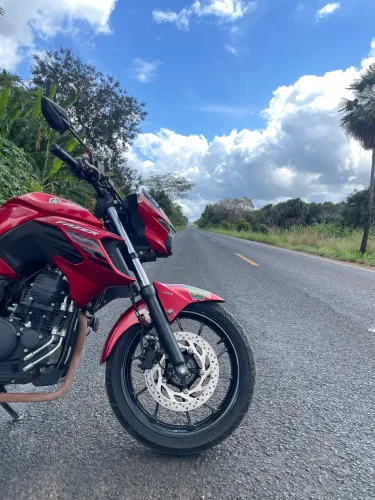 PARA VENDER LOGO FZ 250 (valor a negociar)