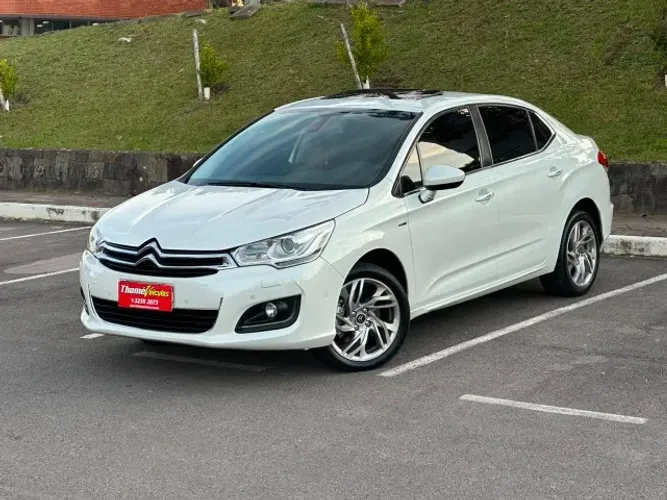 Citroen C4 Lounge Exclusive 1.6 Turbo 4P Aut. 2014