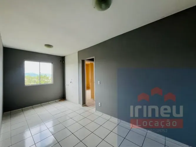 Apartamento localizado na divisa entre Jardim Iririu e Aventureiro!