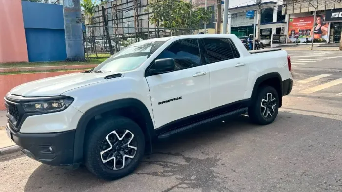 Ram Rampage Rebel Hurr.4 2.0 TB CD 4X4 AUT 2024
