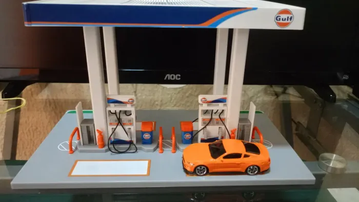 Diorama posto de gasolina escala 1/64