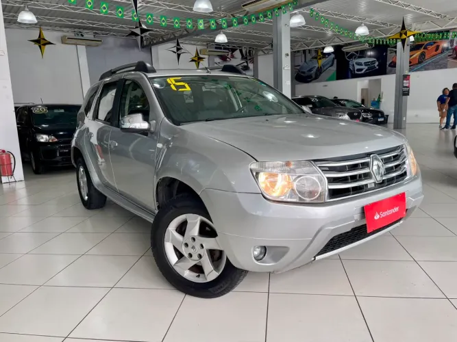 Renault Duster Dynamique 2.0 Hi-flex 16V Aut. 2015