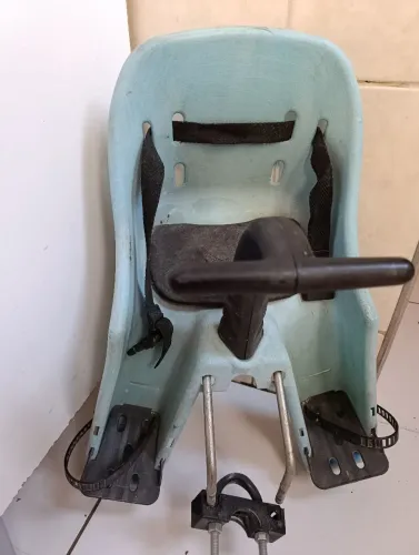 Cadeirinha pra bicicleta 