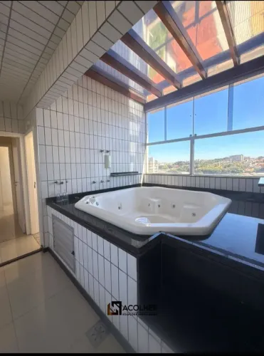 Cobertura exclusiva, onde sofisticação, conforto e lazer se encontram em cada detalhe.