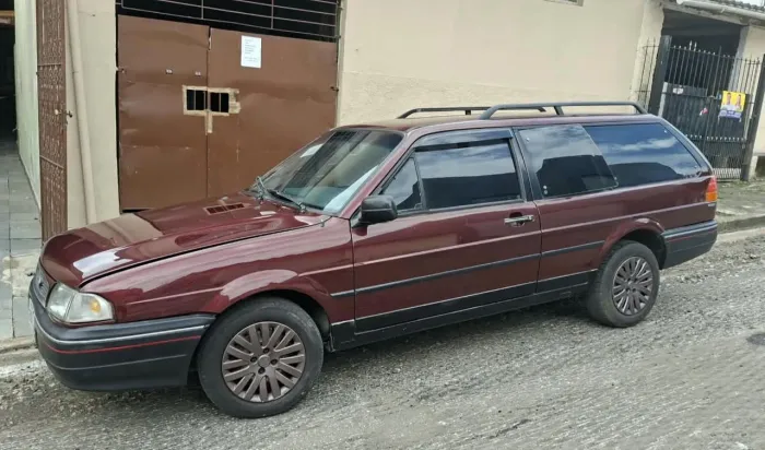 Ford Royale GL 2.0/2.0i 2P E 4P (álcool) 1994