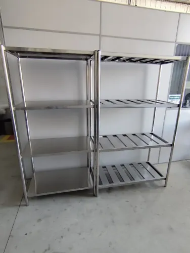 Estante inox câmara 1,10×0,40×1,80 4 prateleiras (perfil 0,8)
