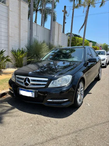 Mercedes-Benz C-180 CGI Classic 1.8 16V 156cv Aut. 2012