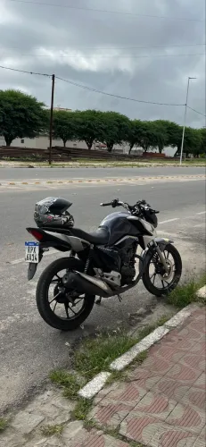 Vende-se titan 160 2023