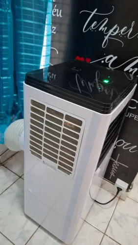 AR-CONDICIONADO PORTÁTIL HQ 10.500 BTUs ? FRIO
