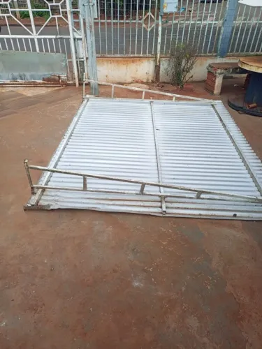 Cobertura Metalica de Zinco - 2,5m x 3m