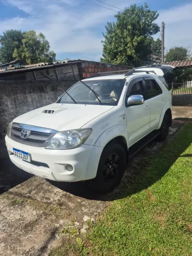 Toyota Hilux SW4 SRV D4-d 4X4 3.0 TDI Dies. AUT 2007