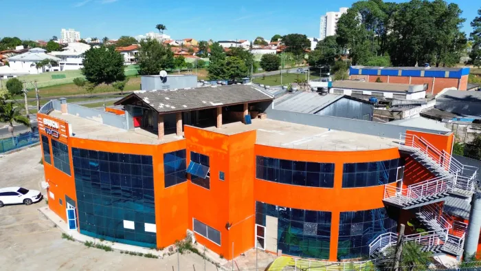 Sala Comercial 230m² na Av. São Paulo
