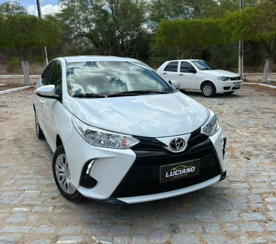Toyota Yaris XL Sedan 1.5 Flex 16V 4P Aut. 2024
