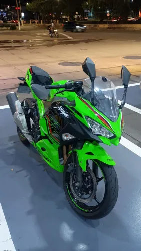 Ninja 400