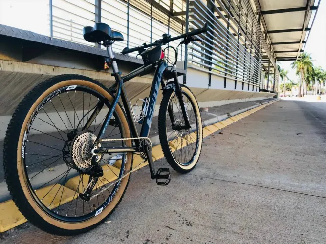 Bike aro 29 12 velocidade freio a óleo