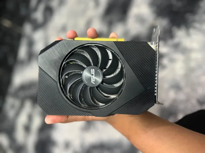 Placa de vídeo GTX 1650 