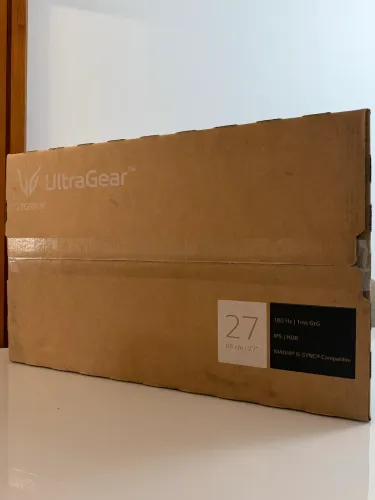 Monitor Gamer LG UltraGear 27" 27GS60F-B IPS Full HD 180Hz 1 ms (GtG) NVIDIA® G-SYNC