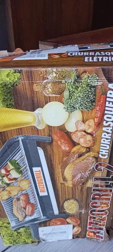 Vendo esta churrasqueira elétrica