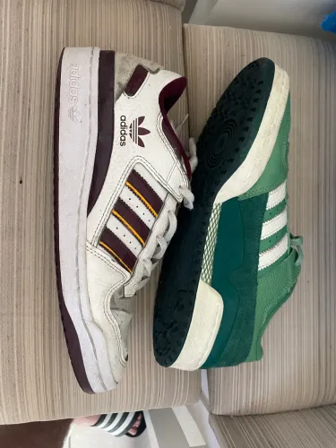 Conjunto de Dois adidas !!!!