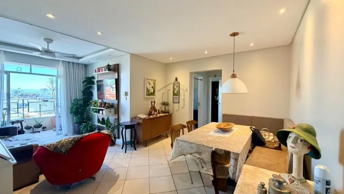 Apartamento à venda no bairro Canto - Florianópolis/SC