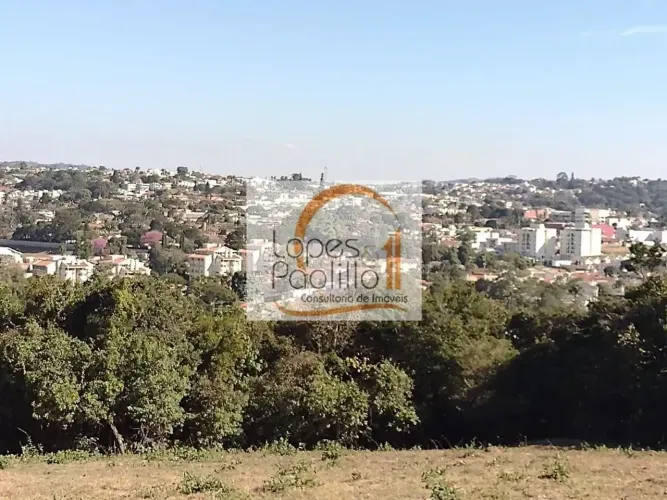 Que tal construir a casa de seus sonhos em uma cidade tranqüila e segura! Terreno à venda 