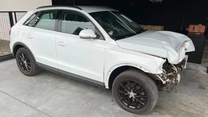 SUCATA AUDI Q3 2.0 TFSI 2015 PARA RETIRADA DE PEÇAS COM BAIXA E GARANTIA
