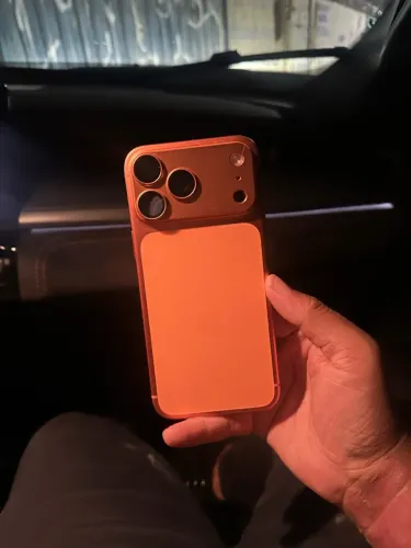 iPhone 17 pro max