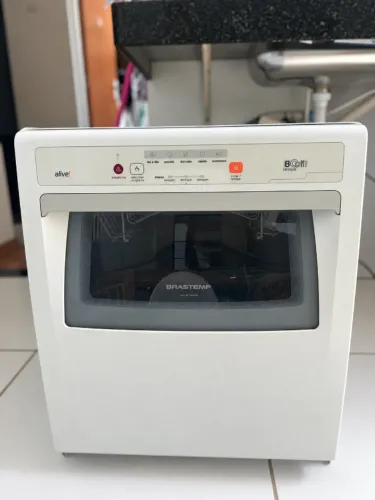 Lava-louças Brastemp Ative 8 serviços 127V (com defeito)
