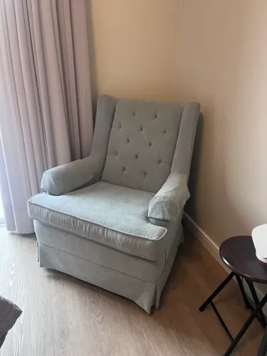 Vendo Poltrona Americana - R$400