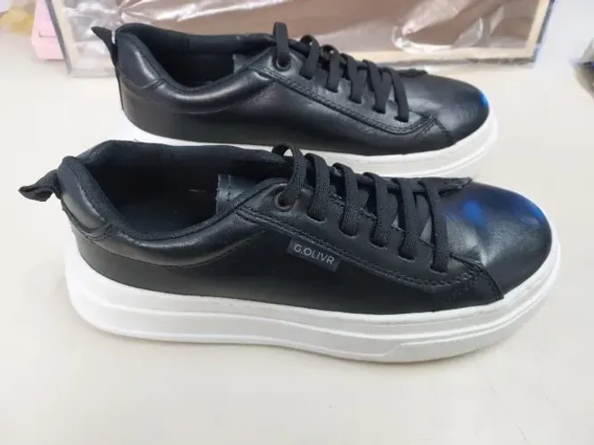 Tênis masculino casual G.OLIVR
