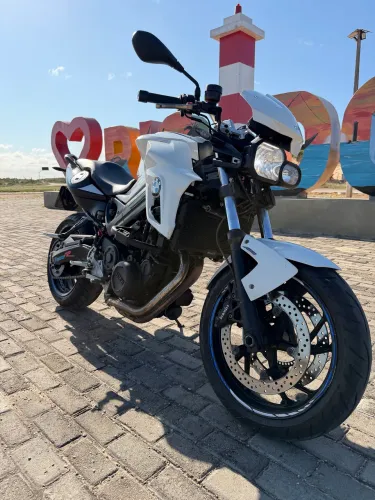 BMW F800R A MAIS NOVA DO ESTADO