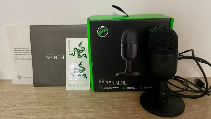 Microfone Razer Seiren Mini
