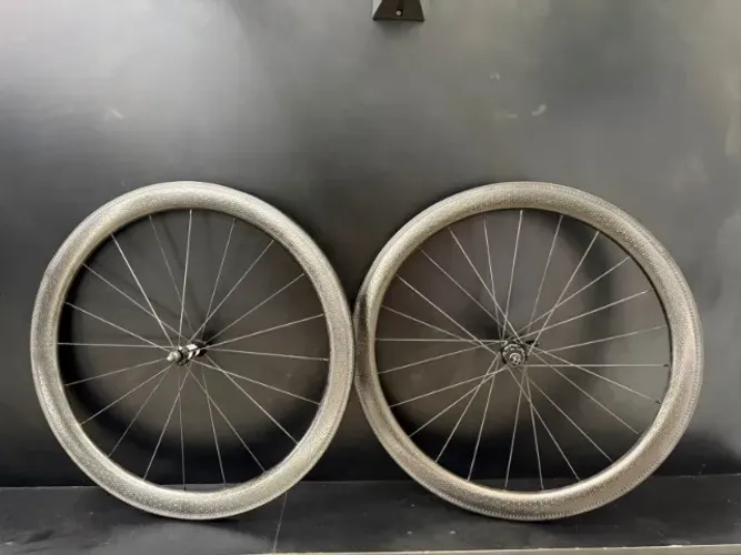 Rodas de carbono ZIPP (OEM réplica)