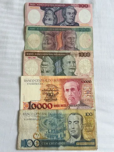 Coleção de cédulas antigas (numismática)