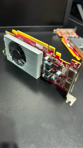 Placa de Video RX550 2GB Low Profile