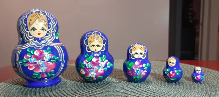 Enfeite Matrioska original da Rússia