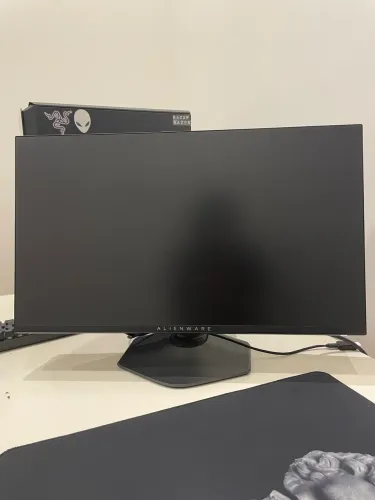 Monitor Gamer Alienware 25 360Hz AW2523H F-Sem Defeitos-Alphaville/SP