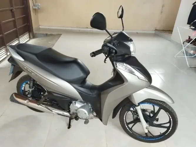 Biz 125EX semi nova