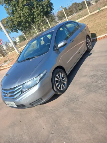 Honda City Sedan LX 1.5 Flex 16V 4P Aut. 2013
