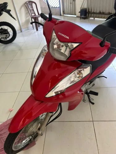 Biz 110i 2024 único dono 7.000km