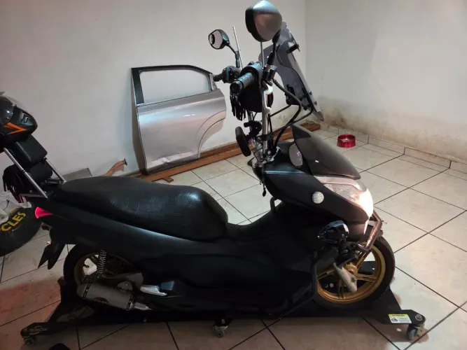 HONDA PCX PRATICAMENTE ZERO