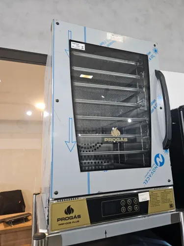 forno elétrico 8 formas 35x35 com vapor