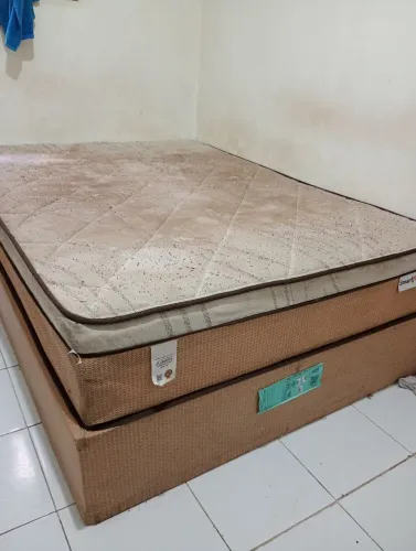 Cama box
