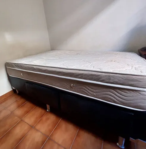 Cama Box viuva