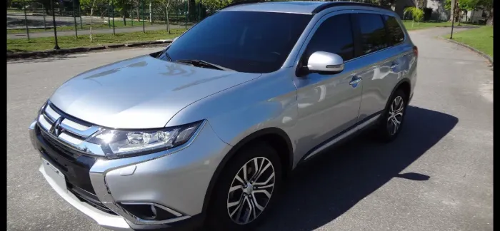 Mitsubishi Outlander 2.2 165cv Diesel Aut. 2016