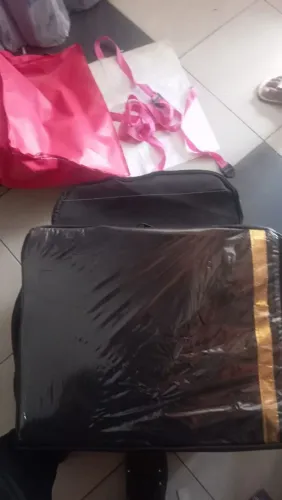 Vendo beg nova com isopor.