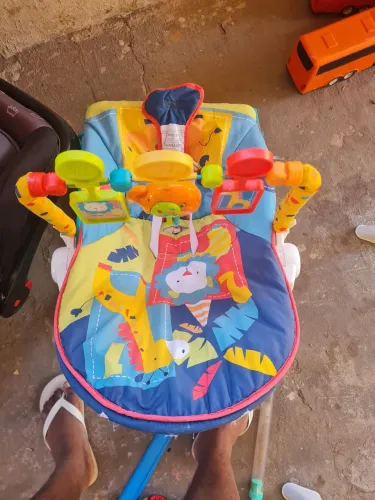 Cadeirinha vibratória de balanço fisher