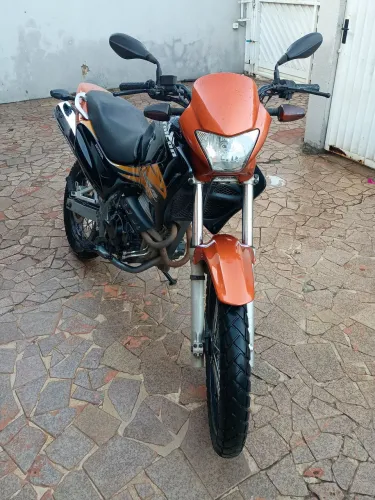 Falcon 400
